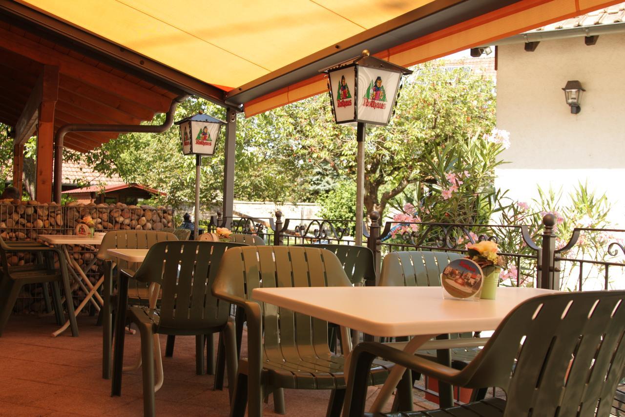 Hotel-Gasthaus Engel Luttingen Laufenburg Esterno foto